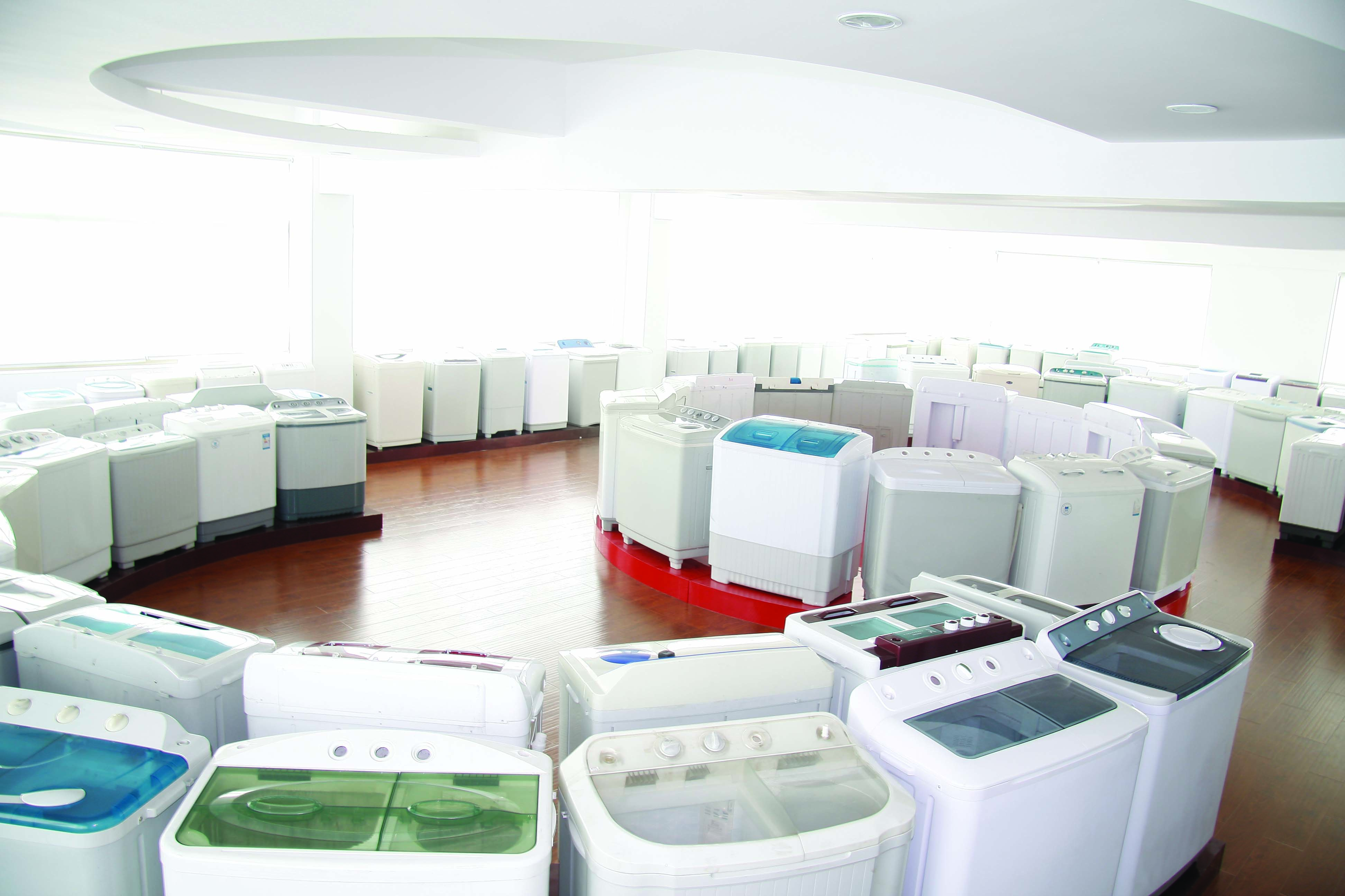 洗衣机/冷风机模具    浙江华宝塑料模具有限公司