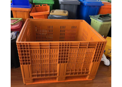 椅子模具    台州市达纳塑模有限公司