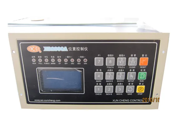 XC2006A 制袋机控制器    无锡市桐伟机械自动化有限公司