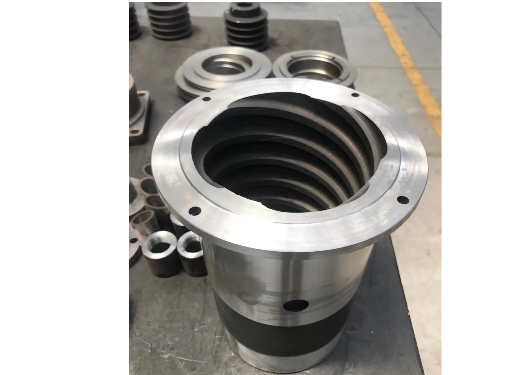 饲料机械单螺杆衬套    南京仁乔机电有限公司