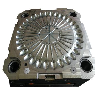 塑料注塑模具    宁海瑞欧模具有限公司